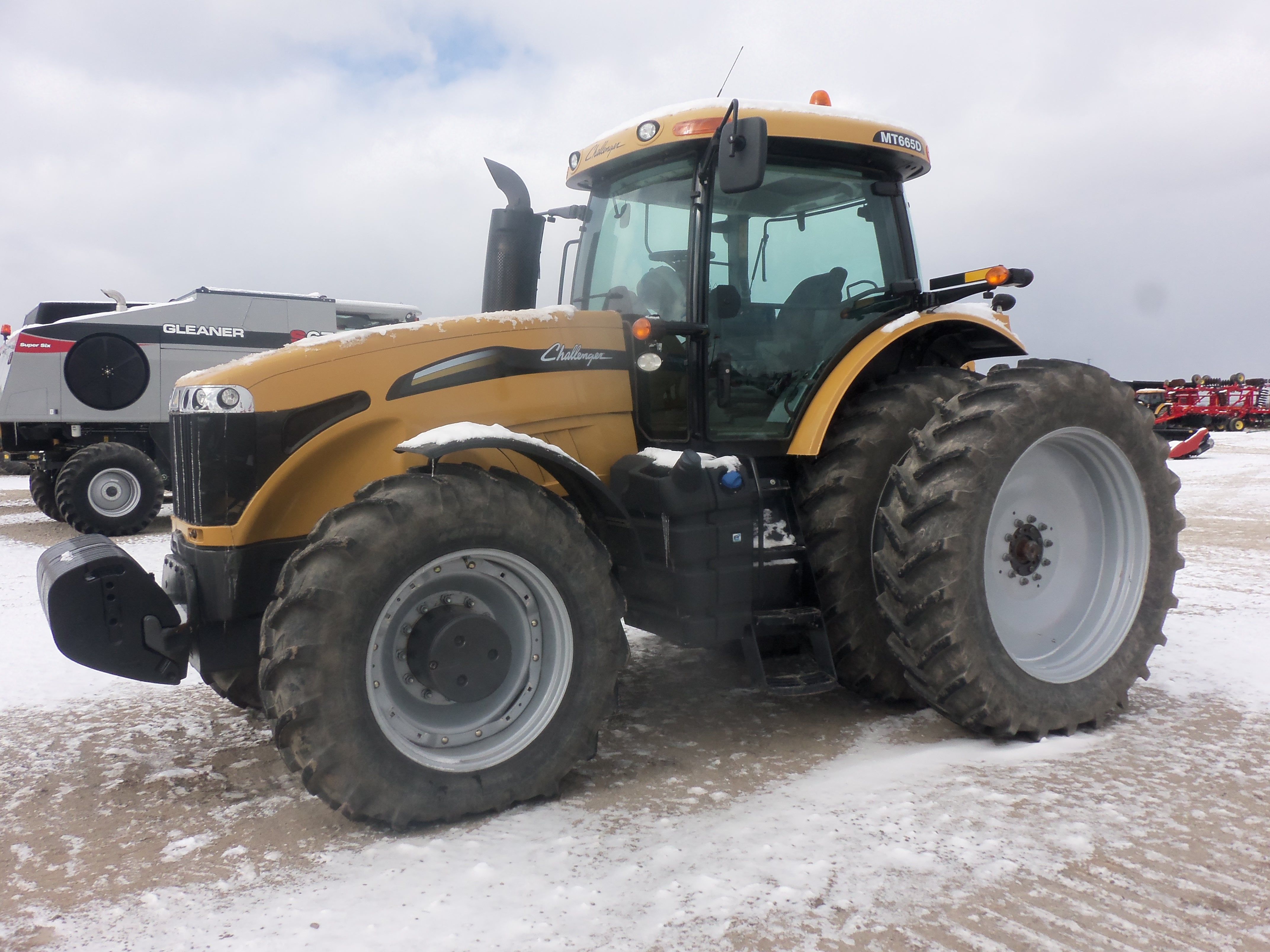 Challenger MT665D Tractor