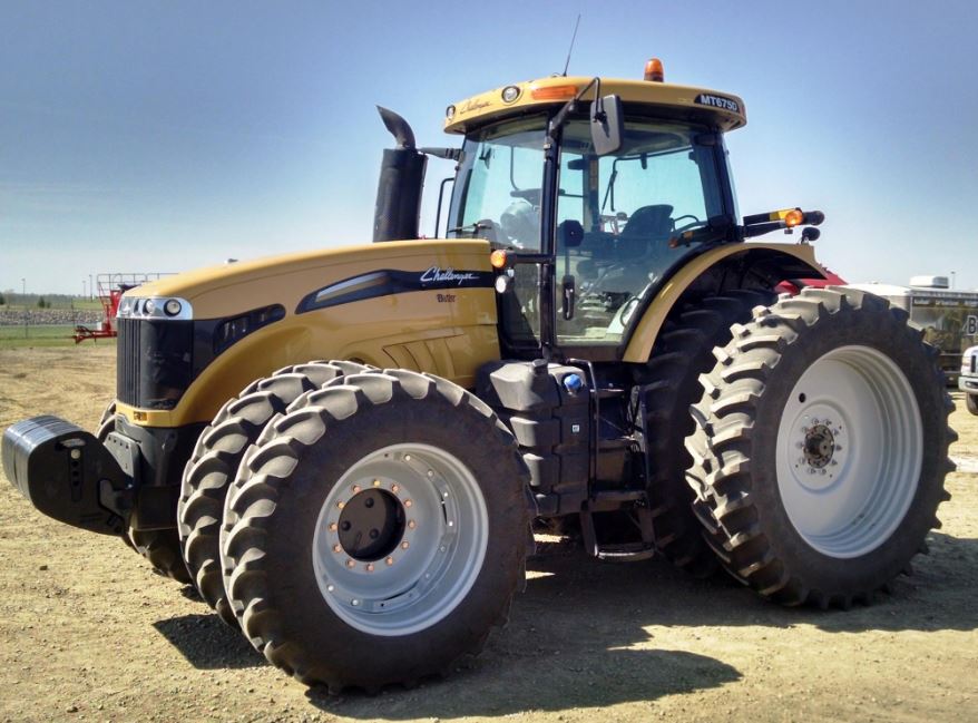 Challenger MT675D