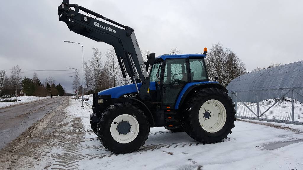 New Holland TM135 Tractor