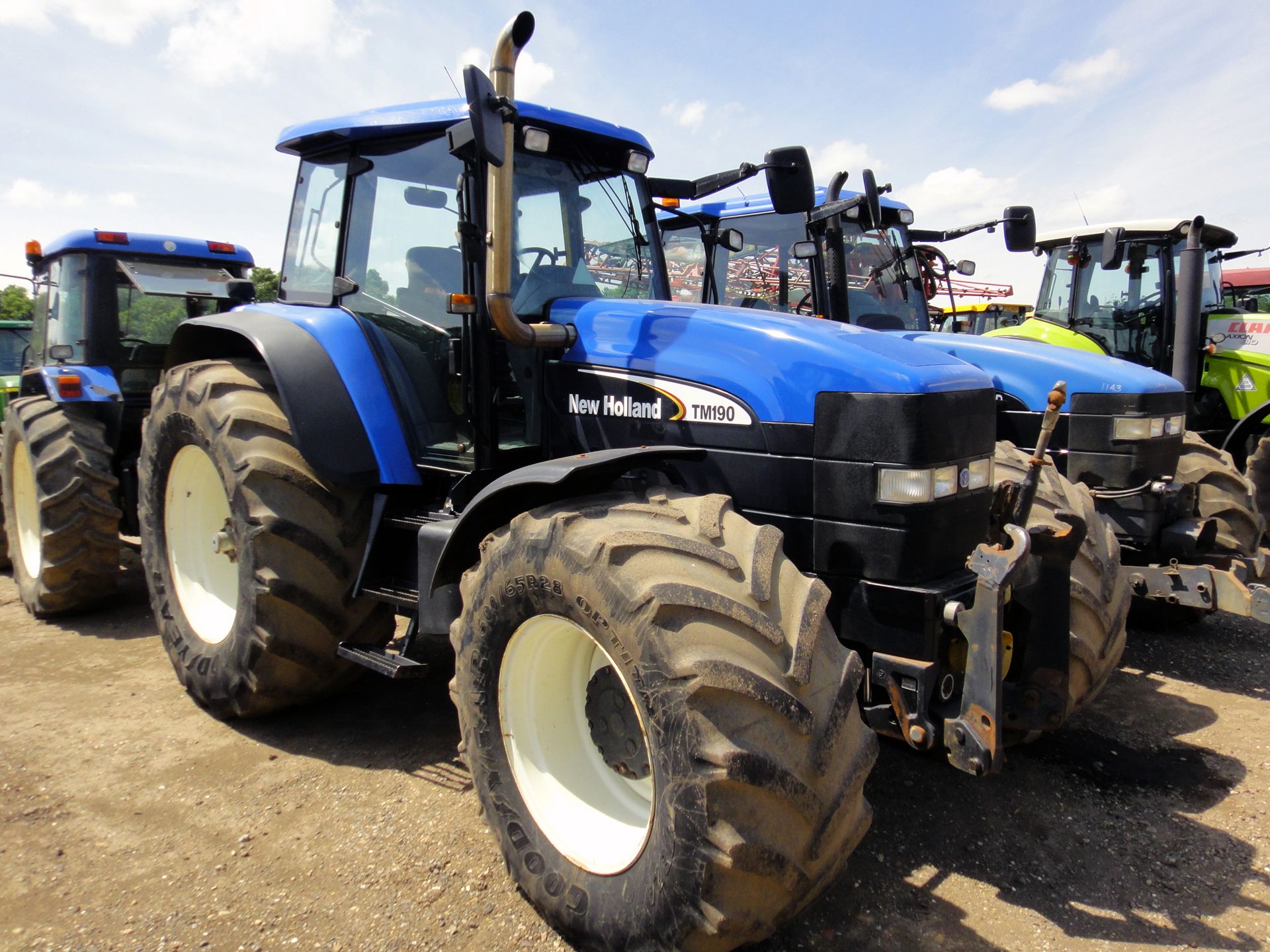 New Holland TM190 Tractor