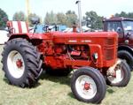 UTB/Universal 310 Tractor