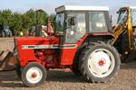 UTB/Universal 484 Tractor